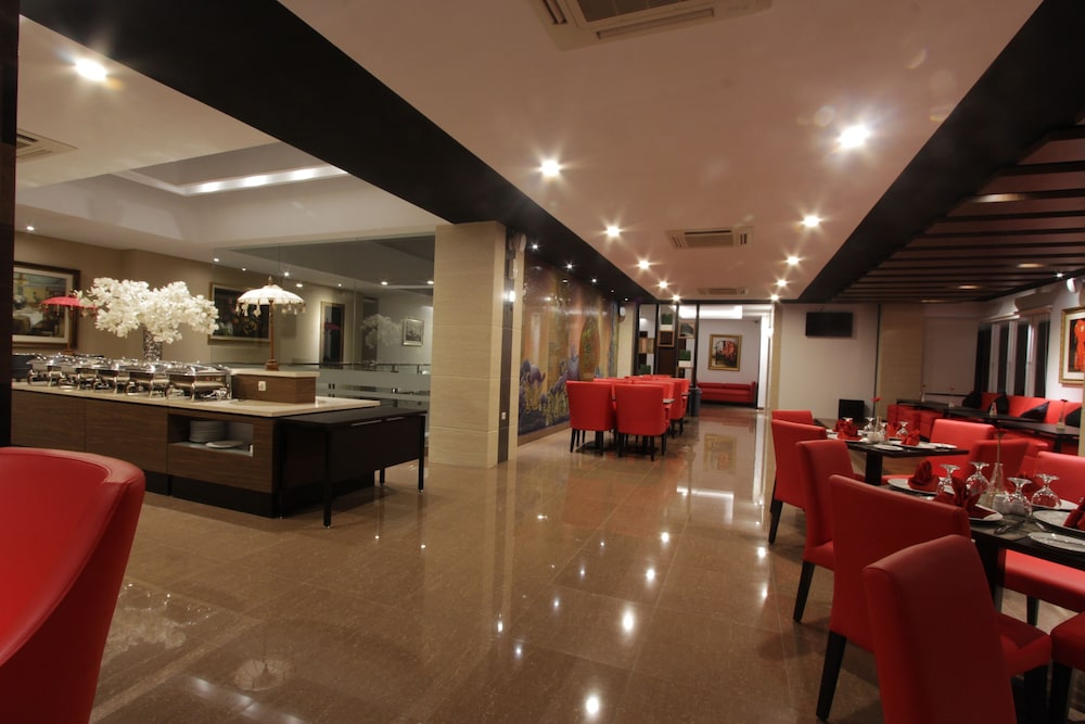 Ardan Hotel 24/30