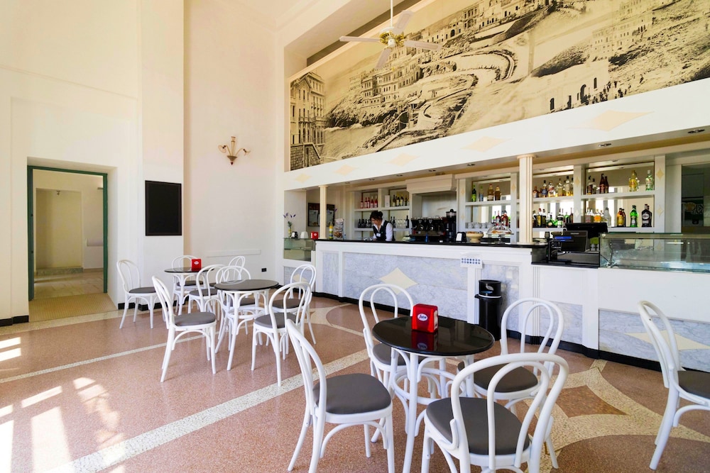 Albergo Palazzo 24/33