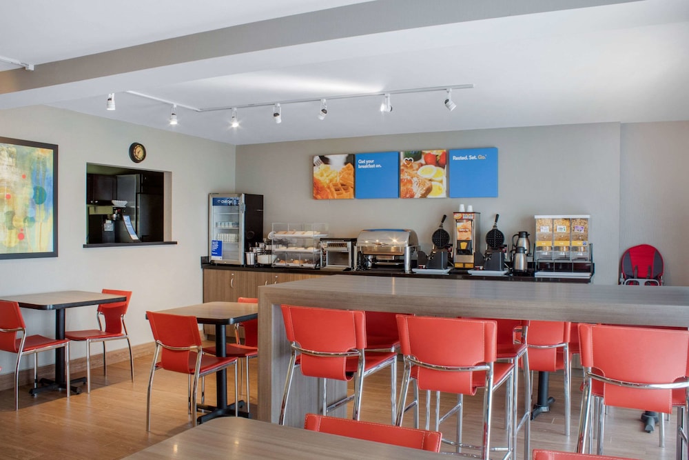 Comfort Inn Charlottetown 23/32