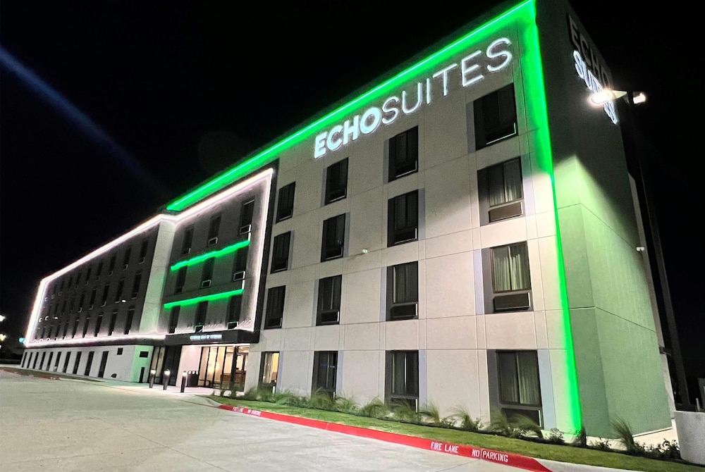 ECHO Suites Extended Stay by Wyndham Fort Worth Alliance 2/59