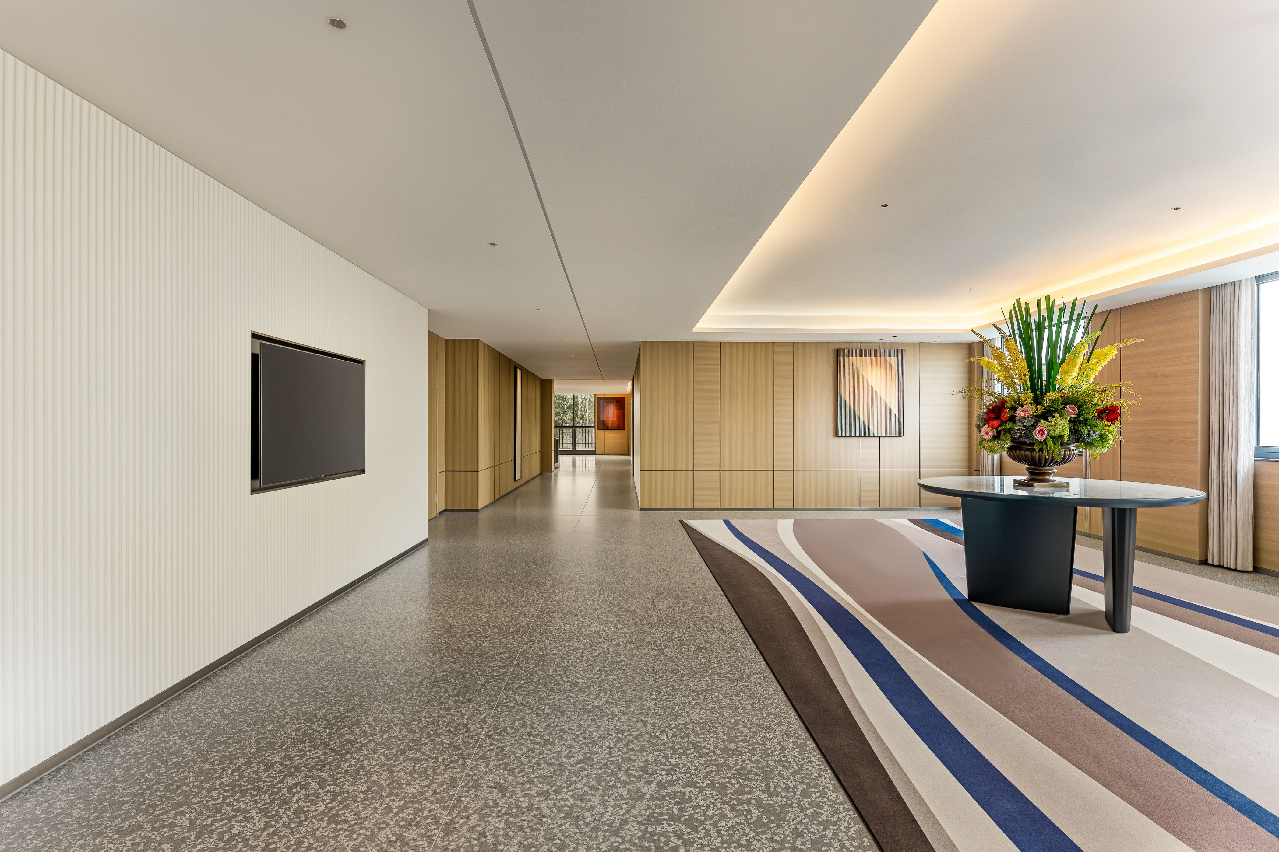 Holiday Inn Express Shanghai Changyang Road by IHG 30/55