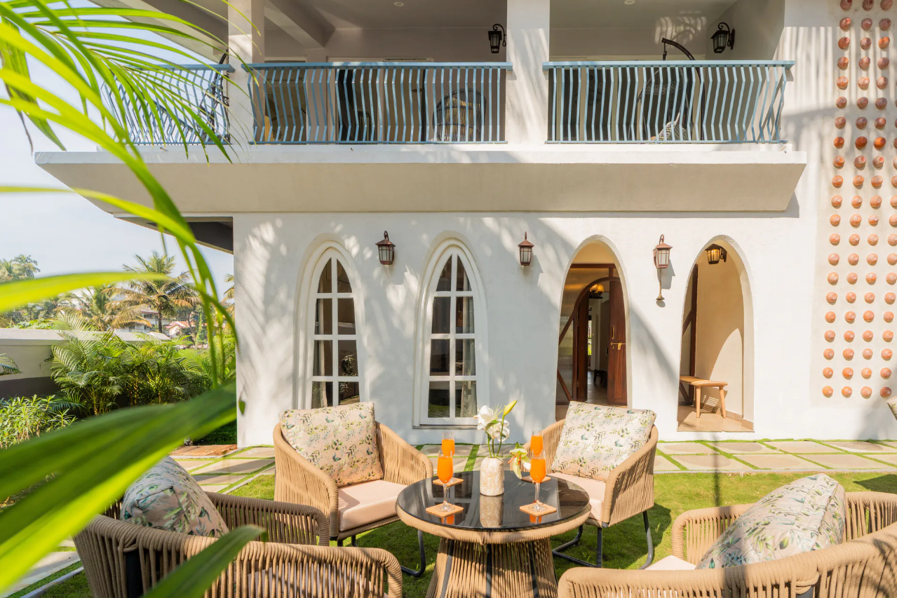 ELIVAAS Casa Mandala 4BHK Villa with Pvt pool and Garden in CANDOLIM