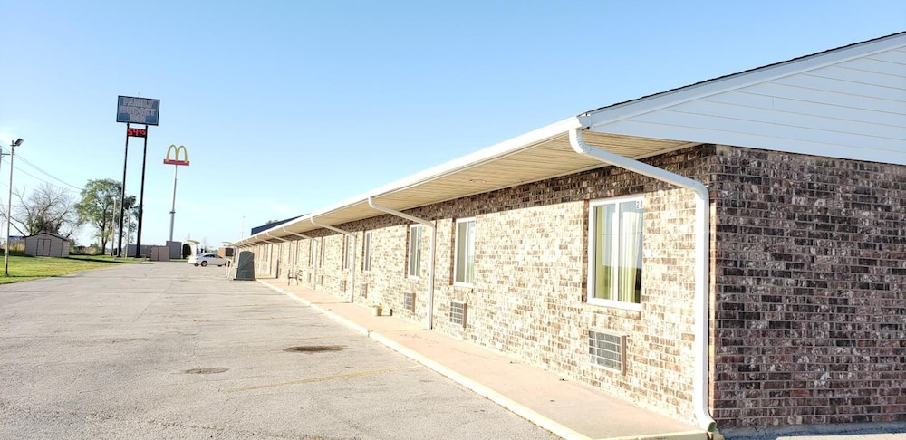 Family Budget Inn Bethany 3/48
