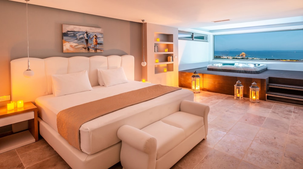 White Rock Of Kos - Adults Only 46/62