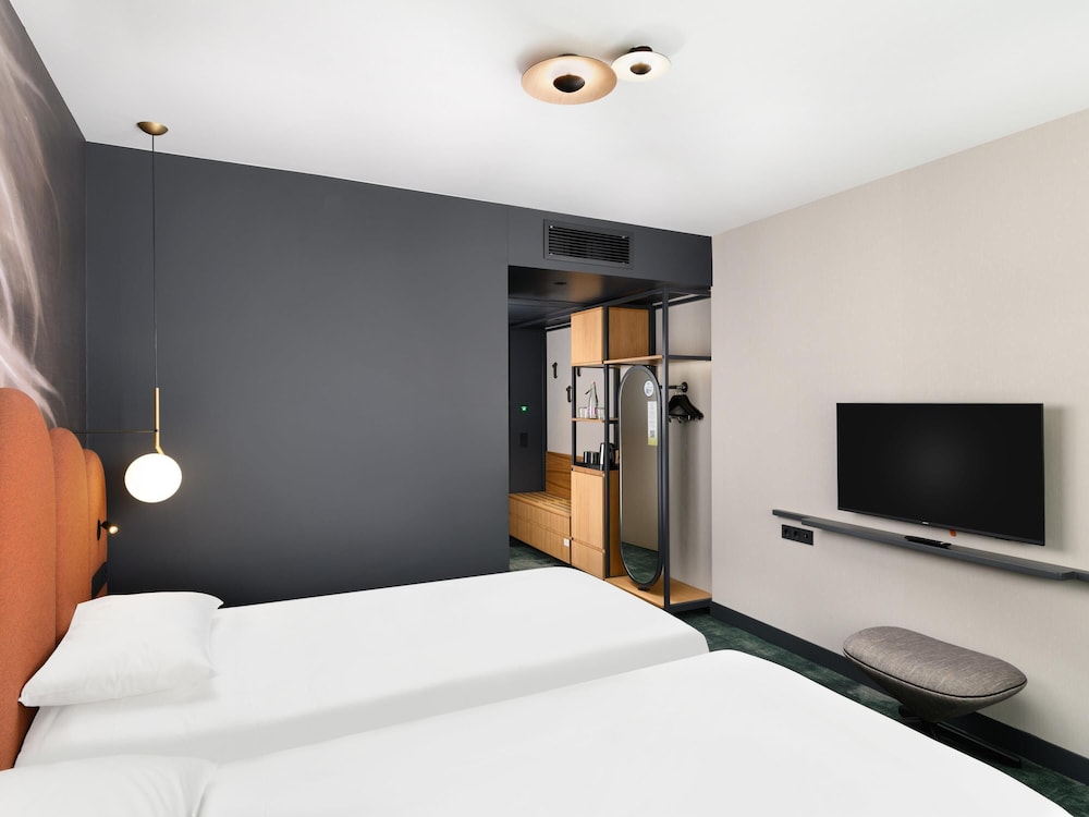 Mercure Debrecen Hungary 14/49