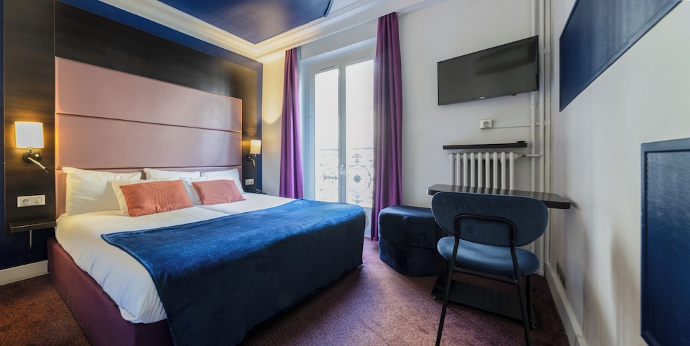 غرفة بسرير كوين، Accueil Hotel Paris Pigalle Montmartre 9/10