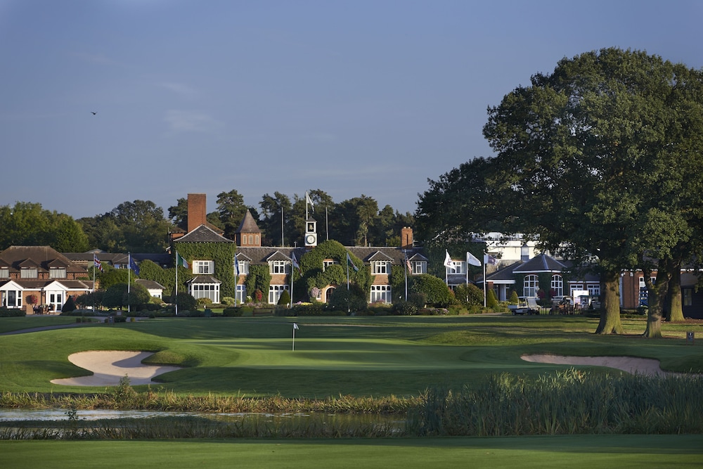 The Belfry Hotel & Resort 87/89