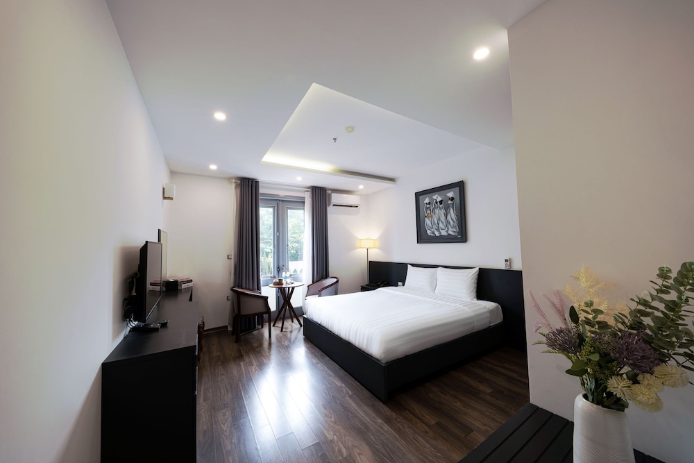 Hotel The Hanoi 37/50