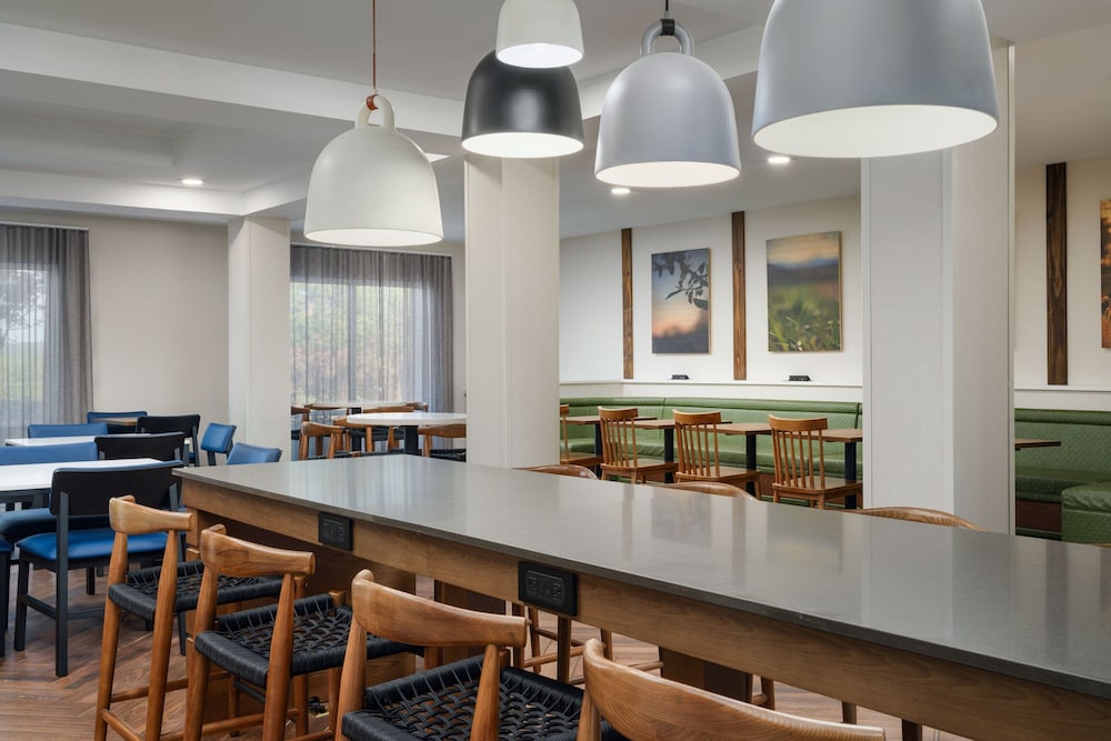 Fairfield Inn & Suites by Marriott Birmingham Bessemer 35/49