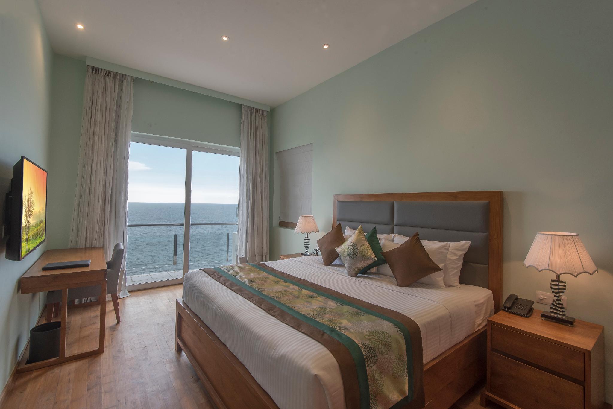 Room at Ocean Edge Suites, COLOMBO