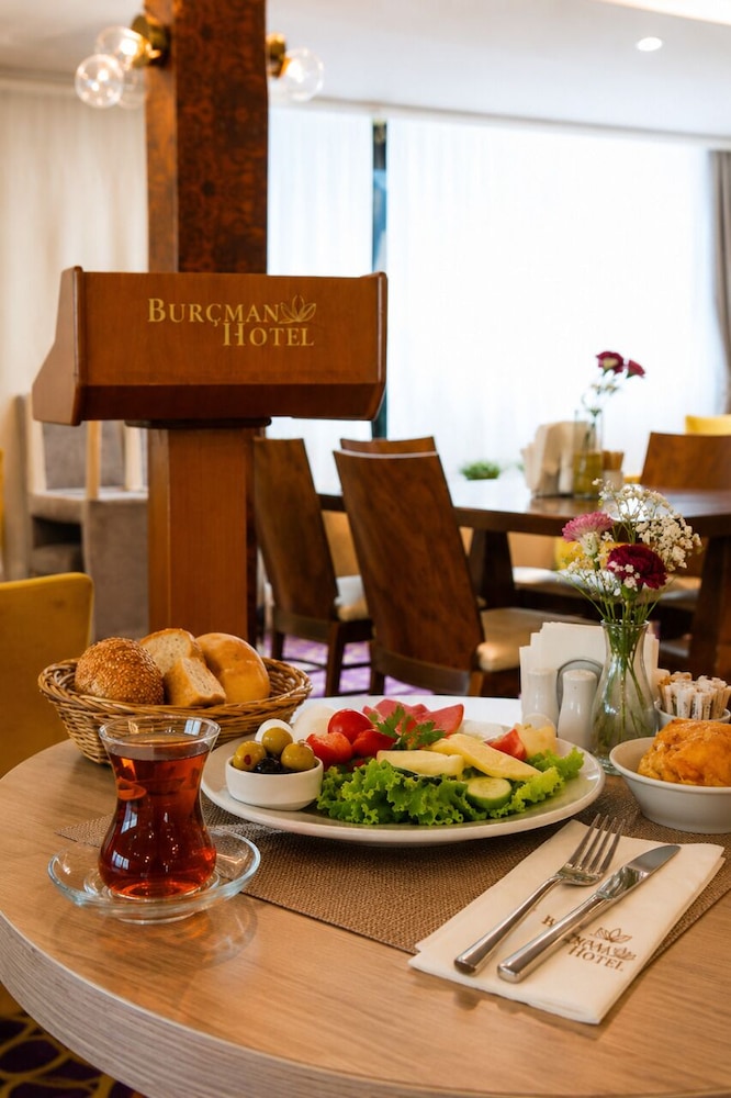 Burcman Hotel 30/45