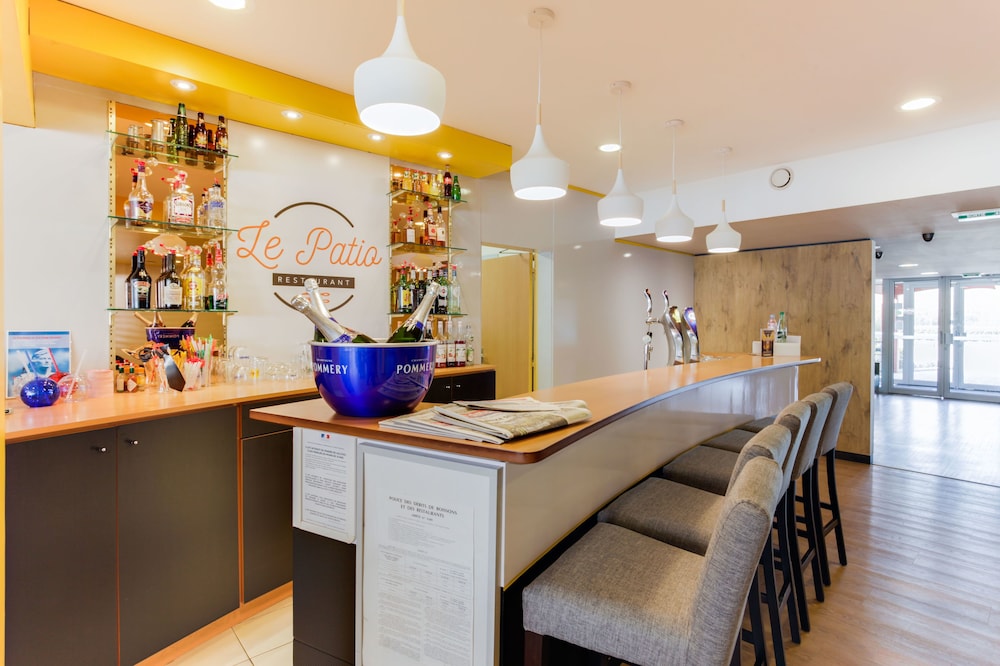 IBIS MONTELIMAR NORD 12/69