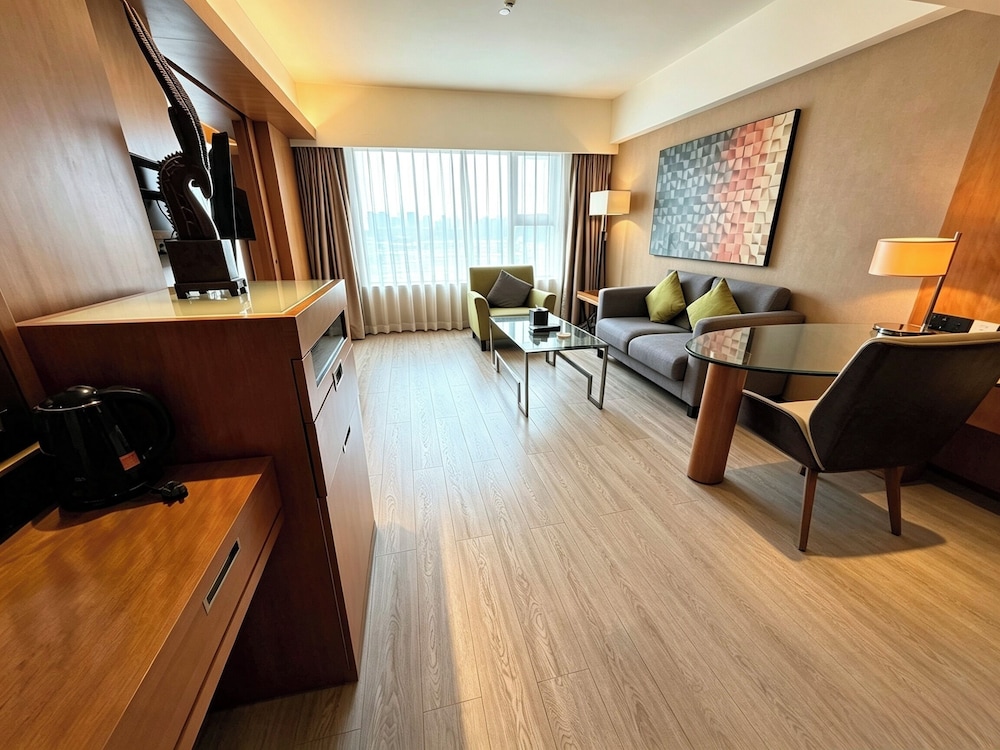Grand Mercure Dongguan Humen 45/74