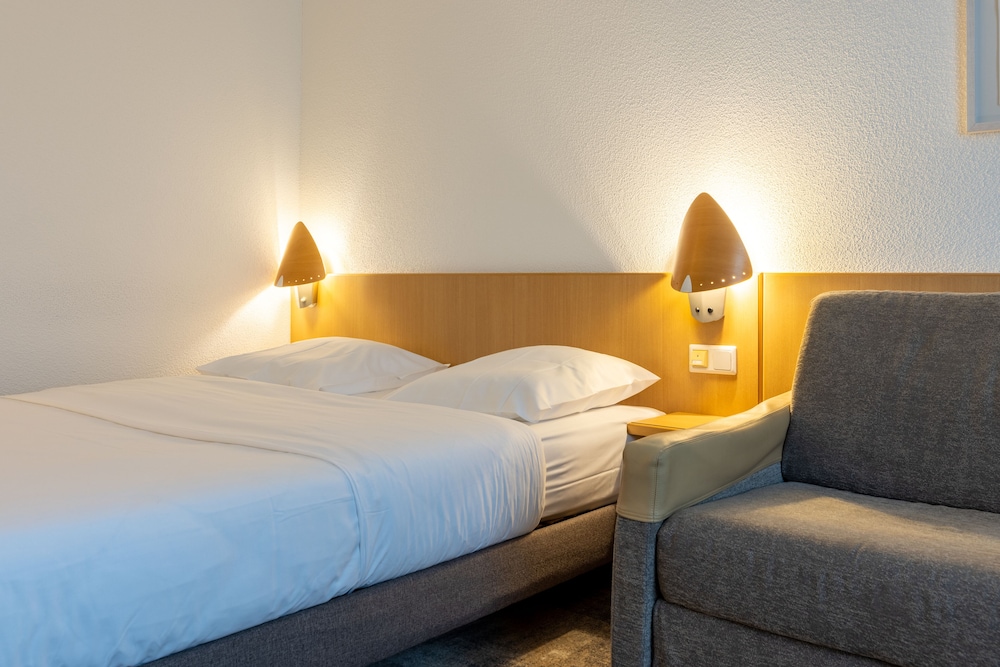 Novotel Dusseldorf City West 22/74