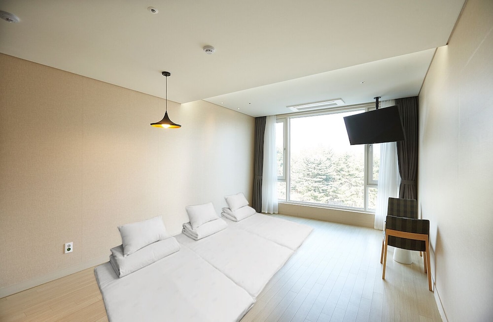 Hotel Around Pyeongchang 19/58