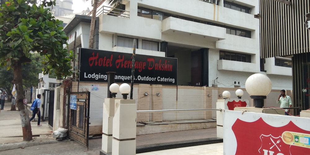 HOTEL HERITAGE DAKSHIN 1/50