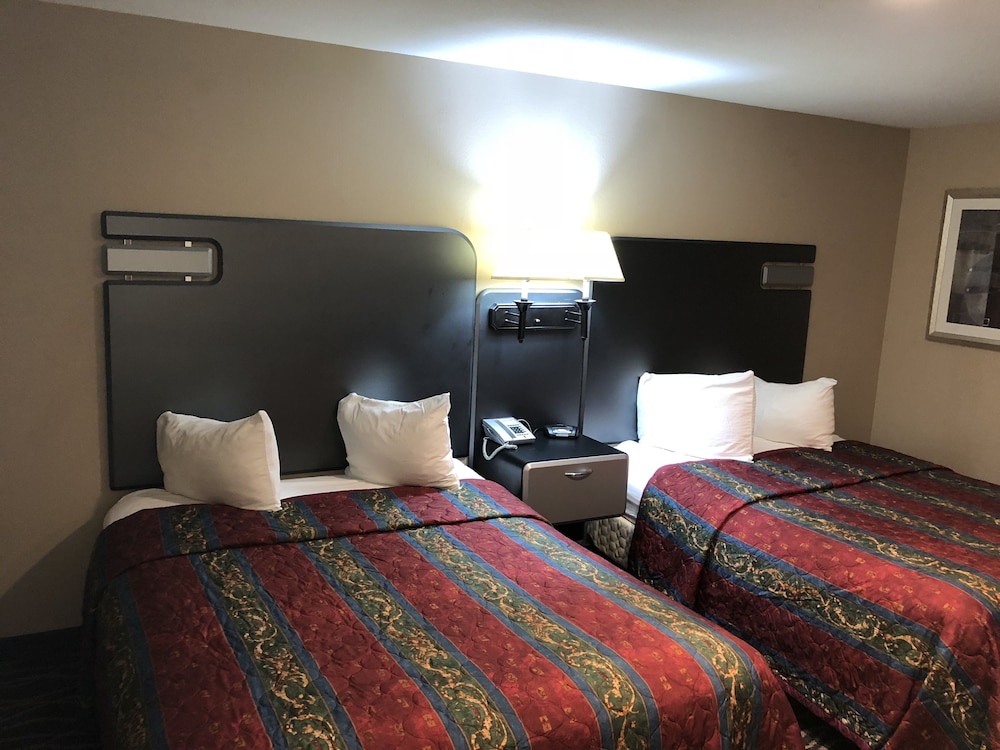 Casa Royal Inn 12/30