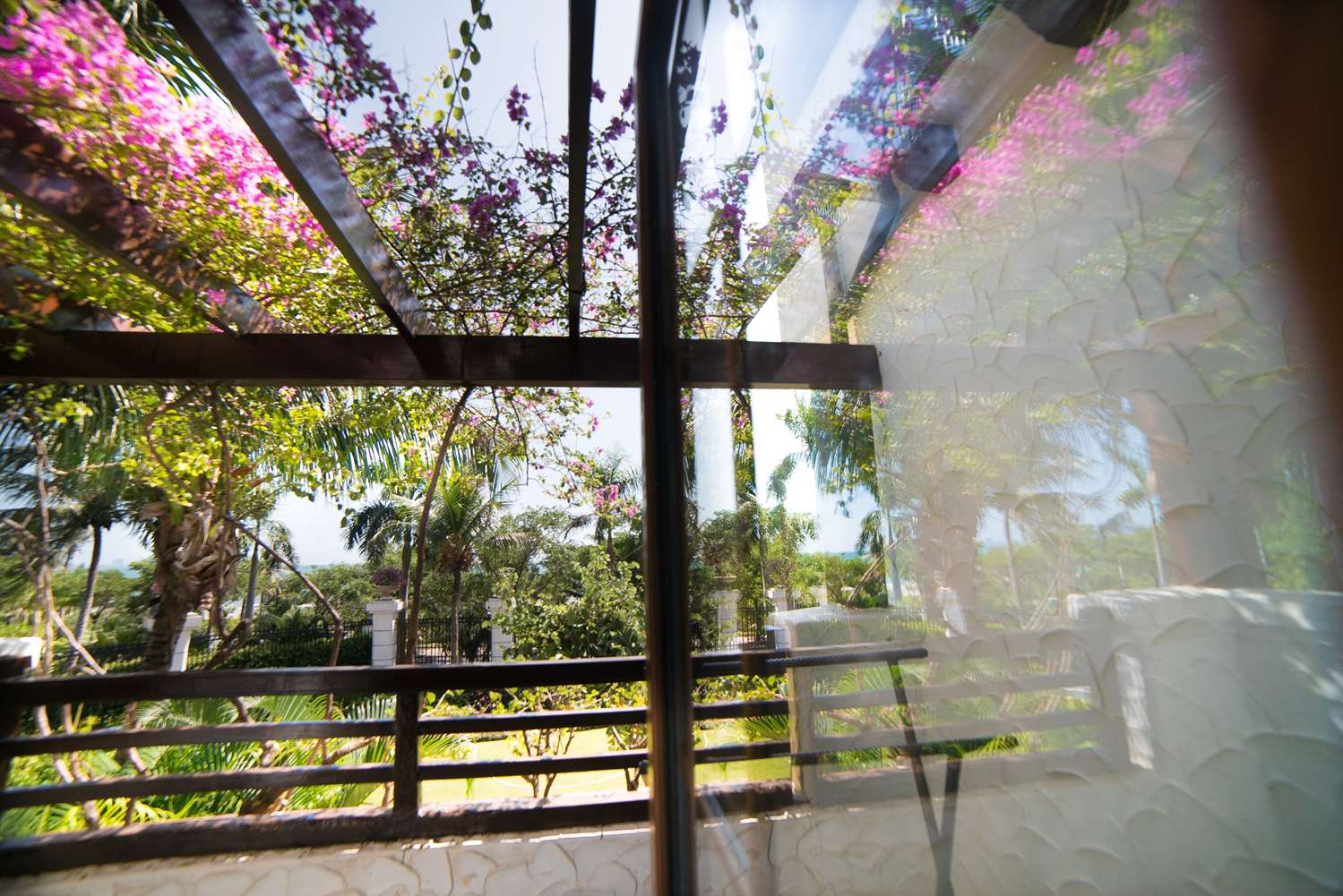 International Resort Hotel Sanya 26/48