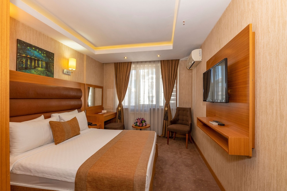 Regno Hotel 24/59