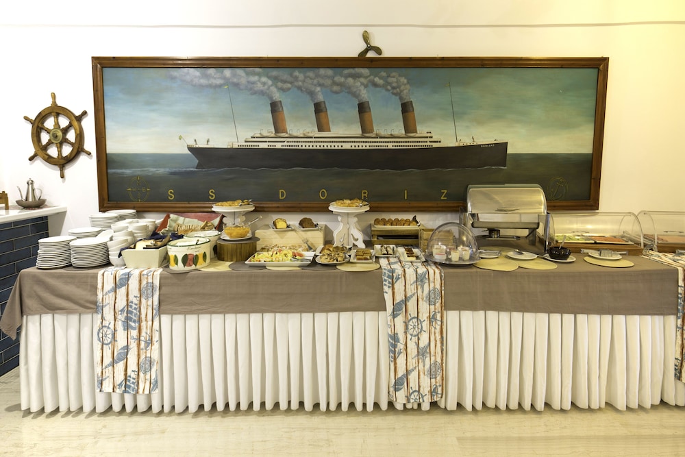 Sami Beach Hotel 8/50