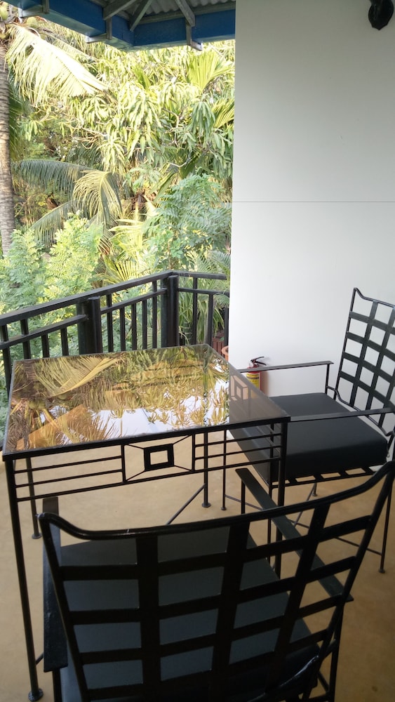Samathi Lake Resort 11/48