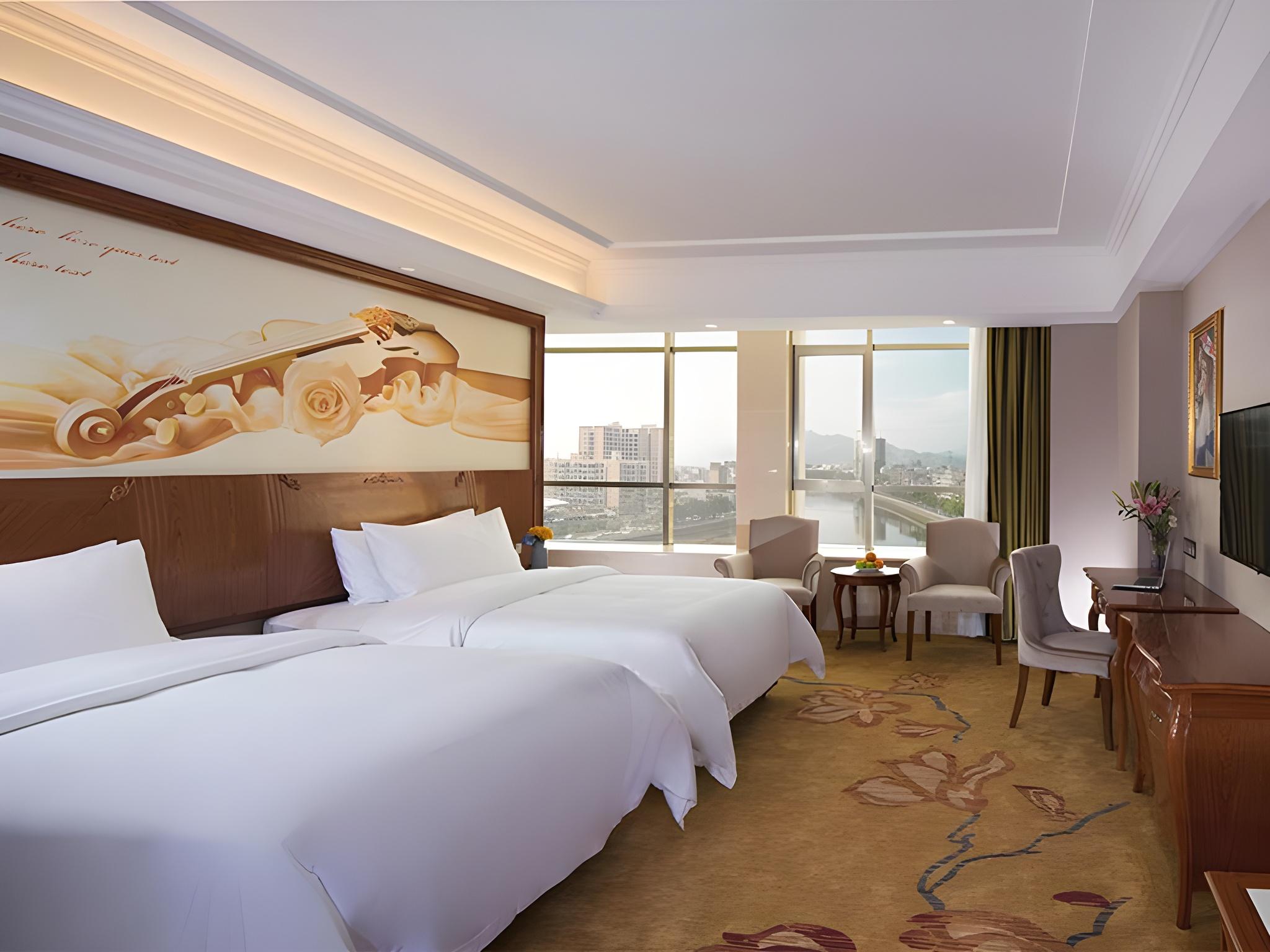 Vienna Hotel (Longmen) 10/39