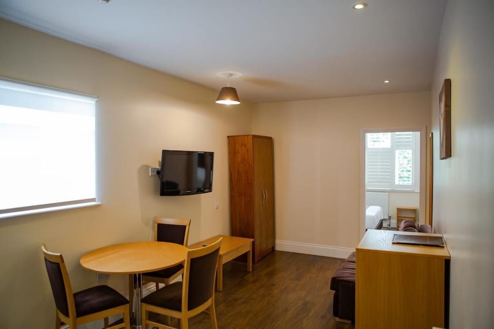 Marylebone Inn 15/30