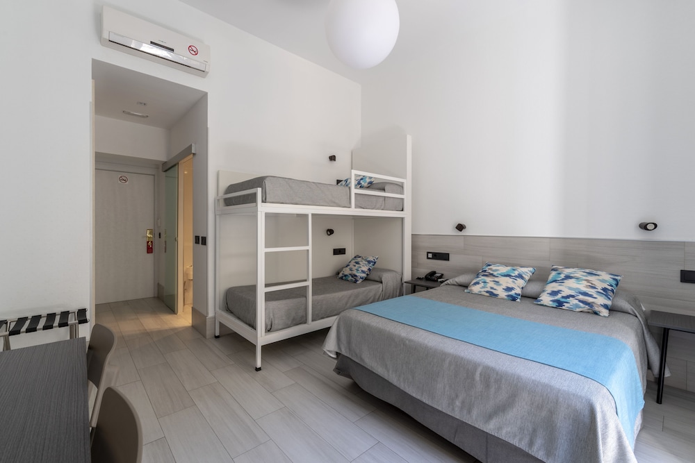 Hostal Castilla Ii Puerta Del Sol 37/73