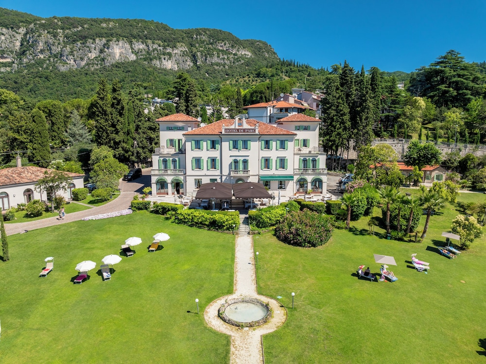 HOTEL DU PARC 51/62