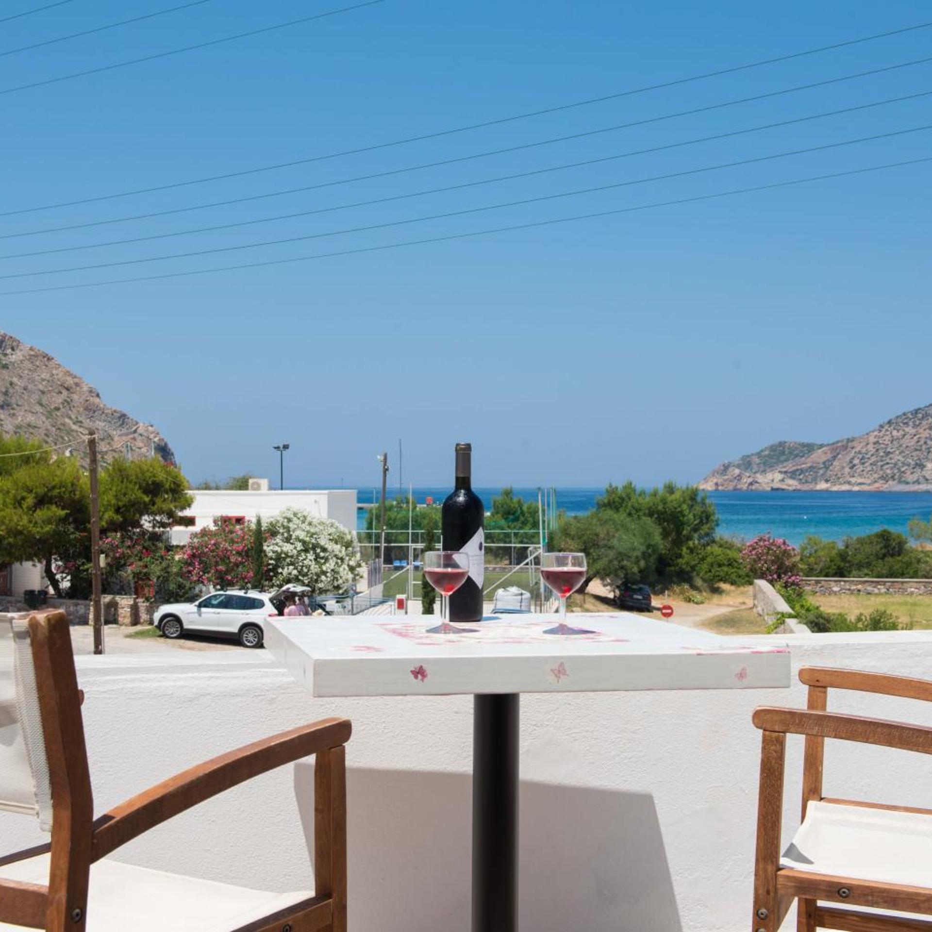 Aeolos Apartments 46/60