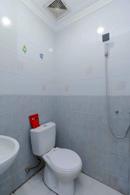 Reddoorz Plus Near Batam City Square 25/29