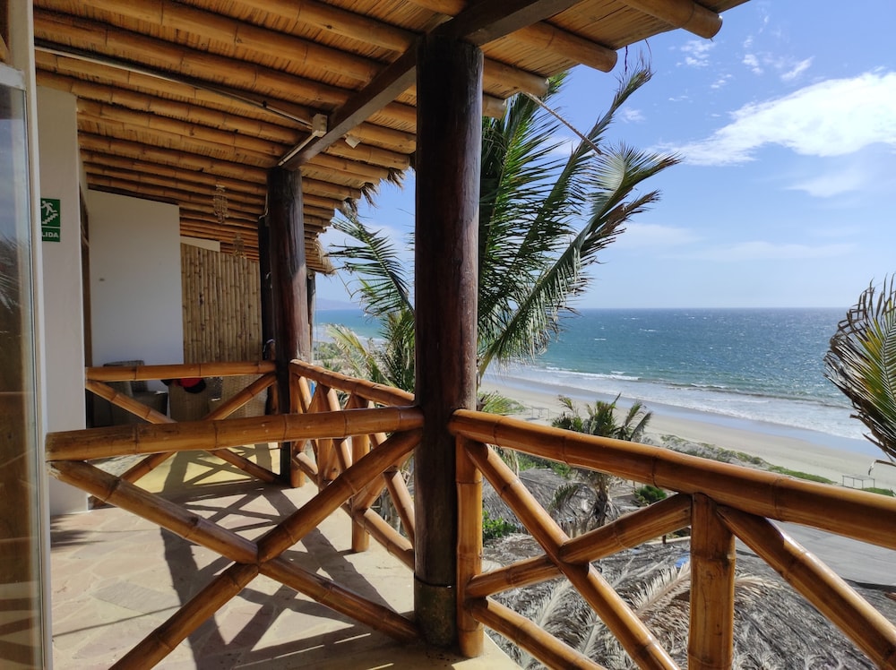 Hotel Costa Blanca de Mancora 24/50
