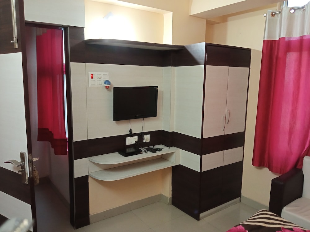 Hotel Viraat Inn 42/50