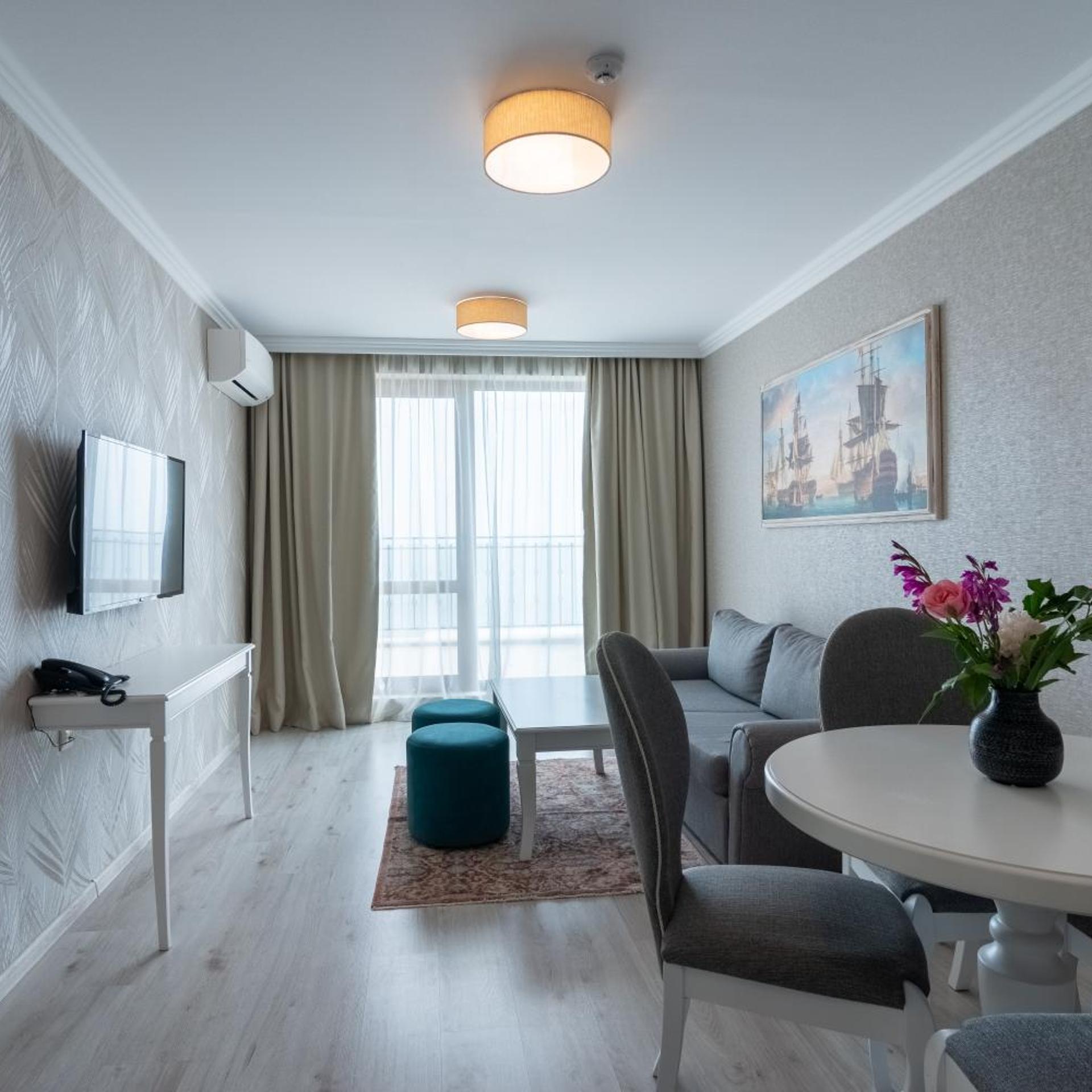 Maria Palace Hotel 30/50