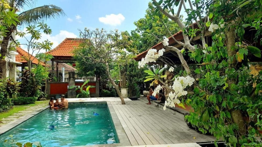 D'uma Residence 65/72