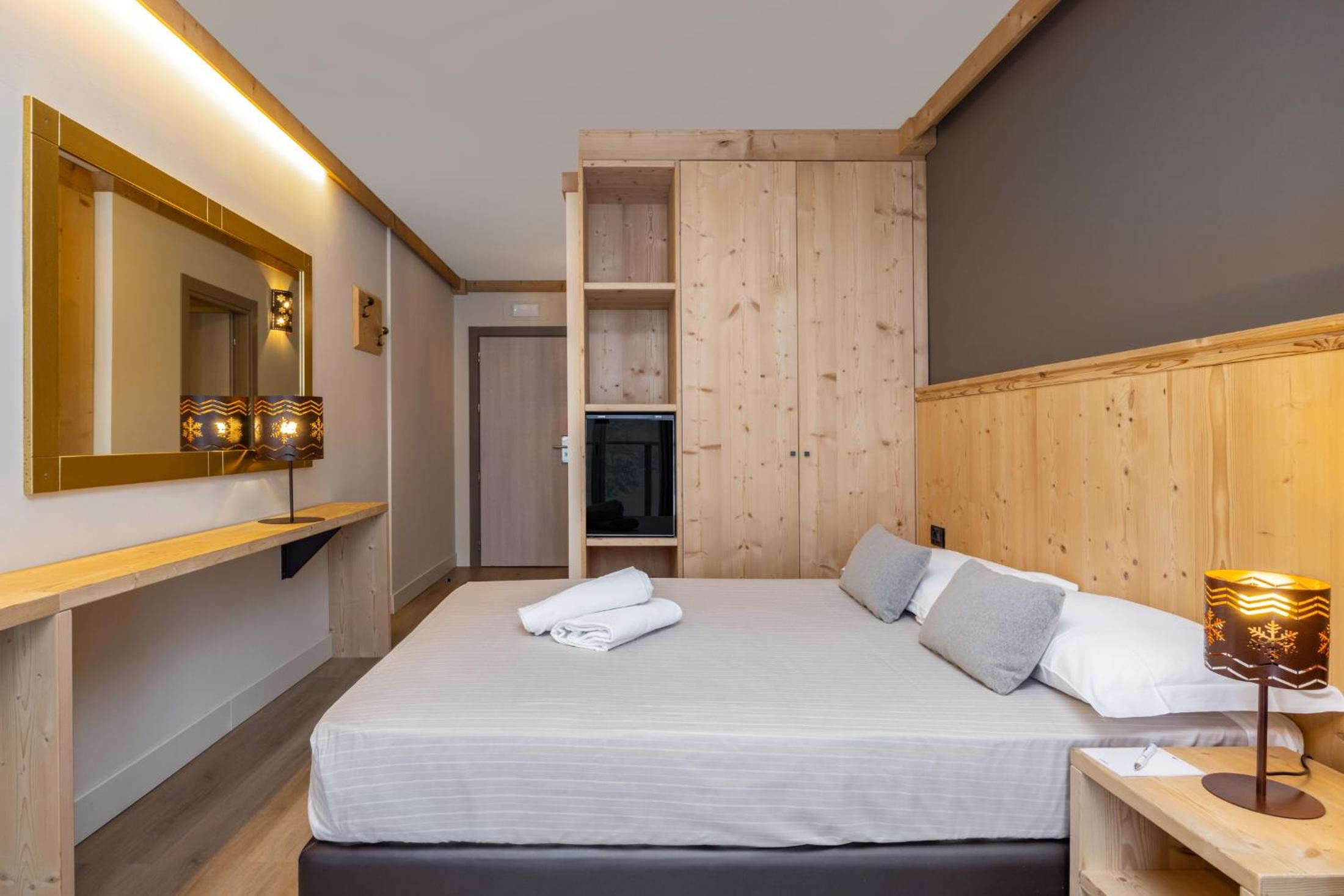 Room, Single