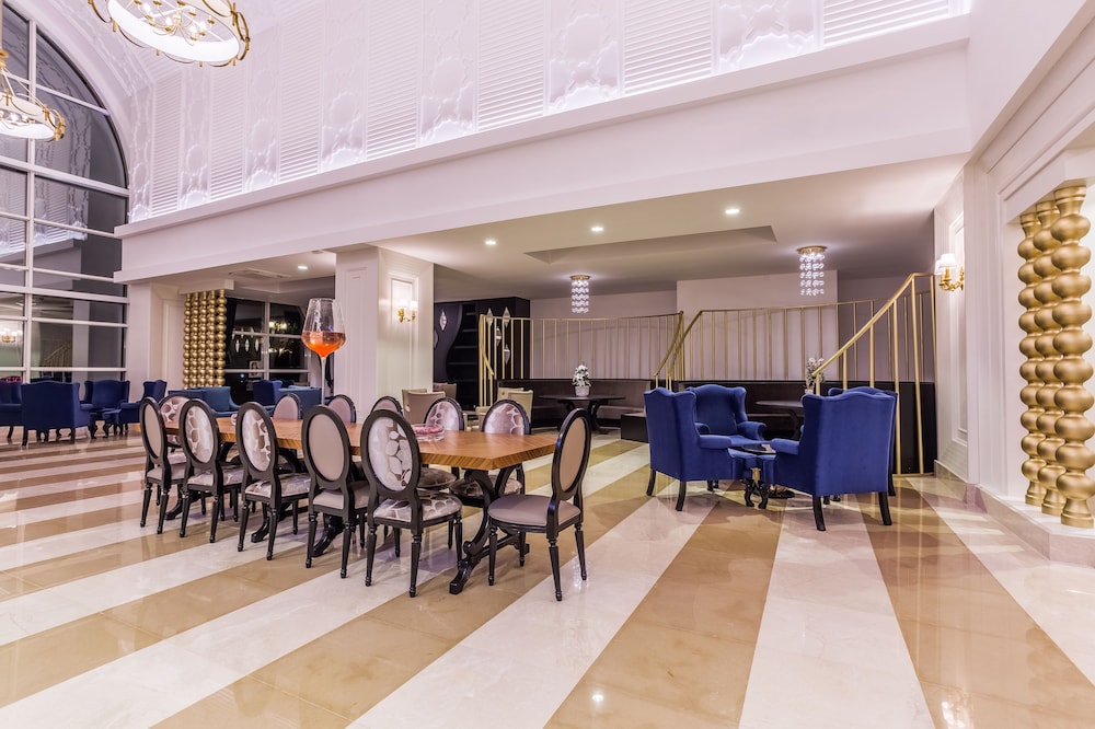 Mary Palace Resort And Spa 26/34
