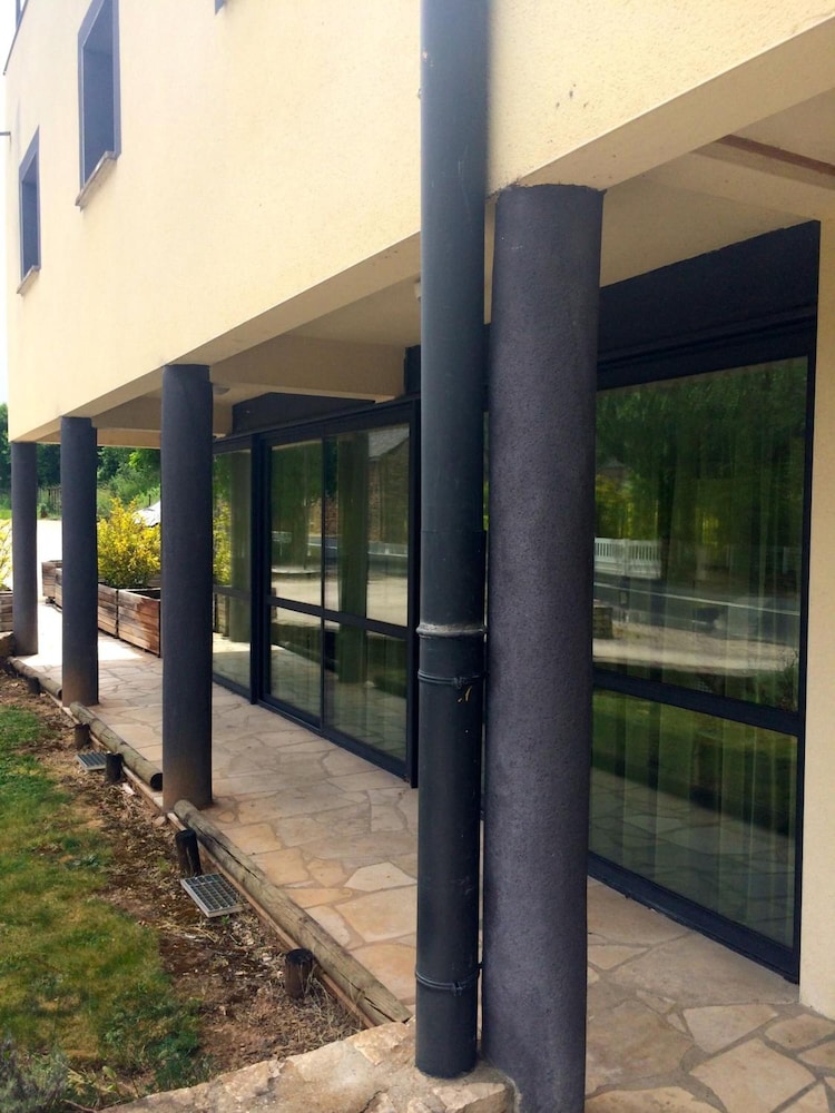 Hotel Eco - A75 44/47