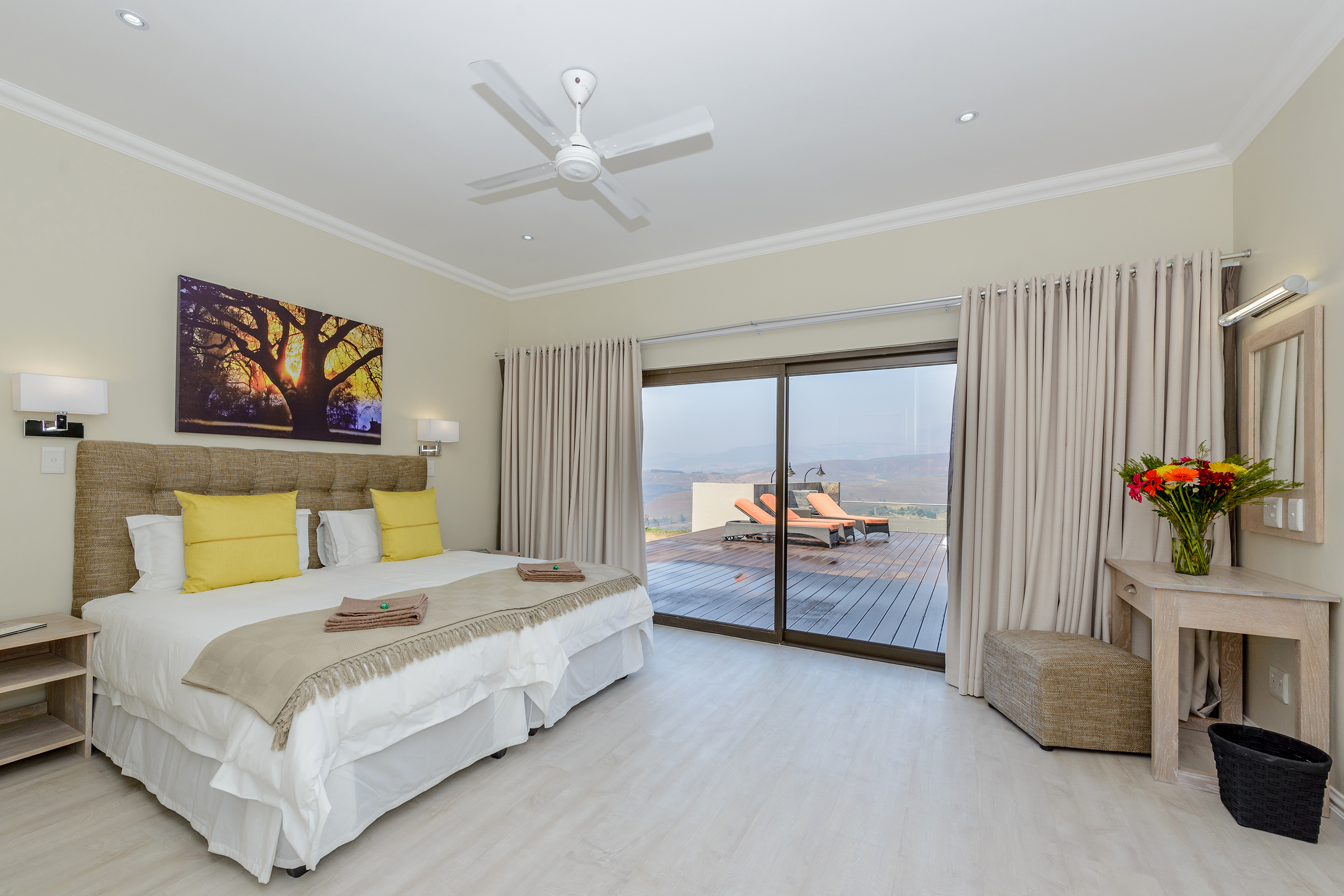 4 Bedrooms, Villa, with Pool