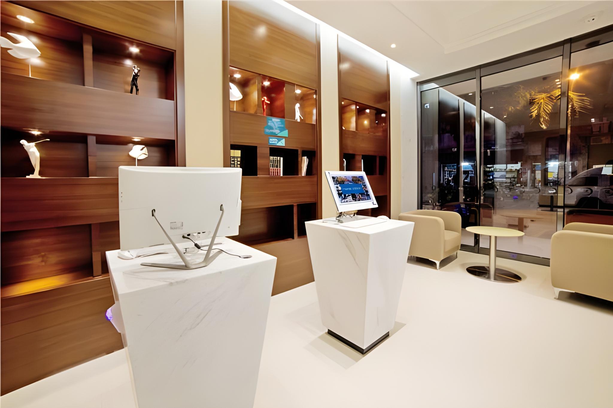 City Comfort Inn (Maoming High Speed Railway Station Wenming Road) 53/57