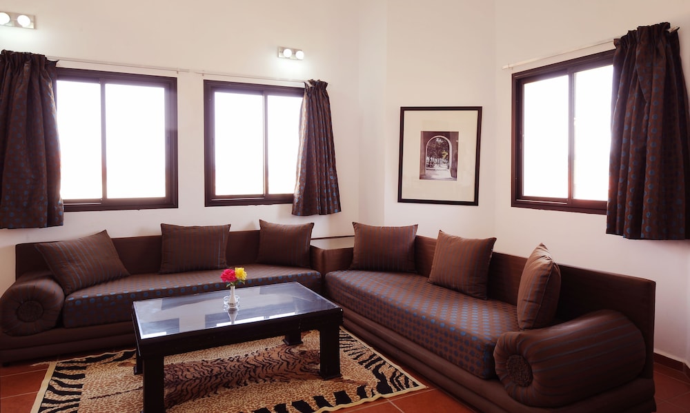 FARAH INN IFRANE 41/69