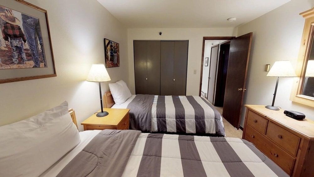 2 Bedrooms, Condo, House 60, King and Twin Beds, Sofa, Terrace