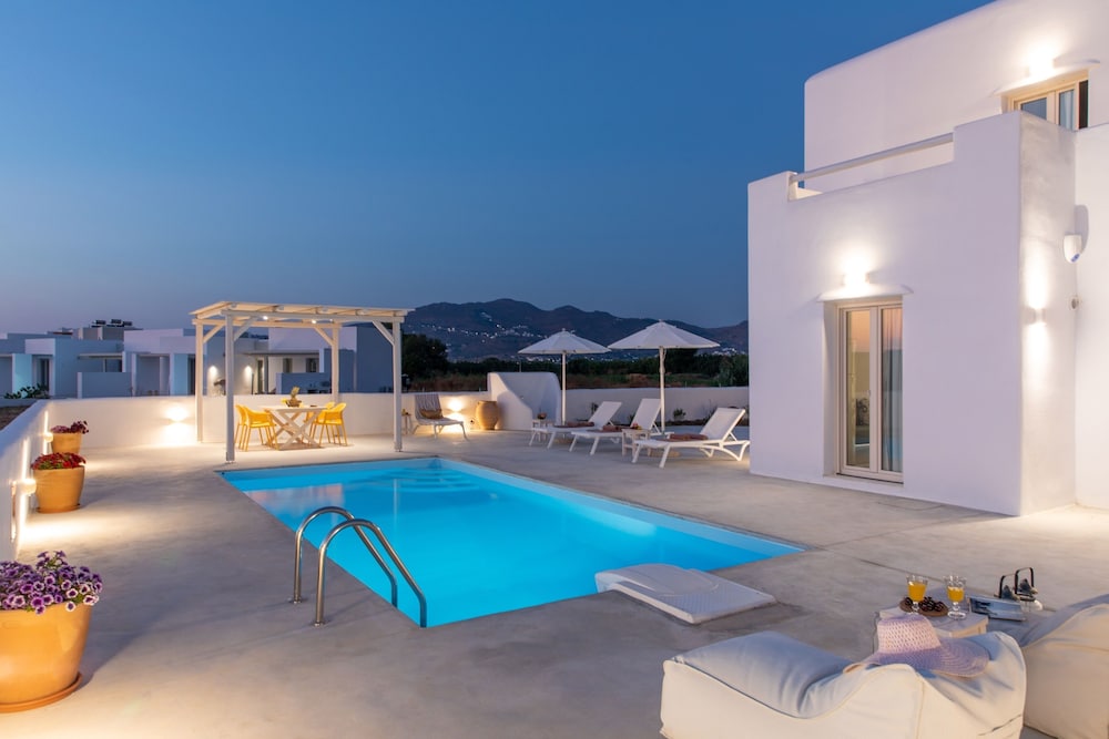 Naxian Lounge Villas 22/50
