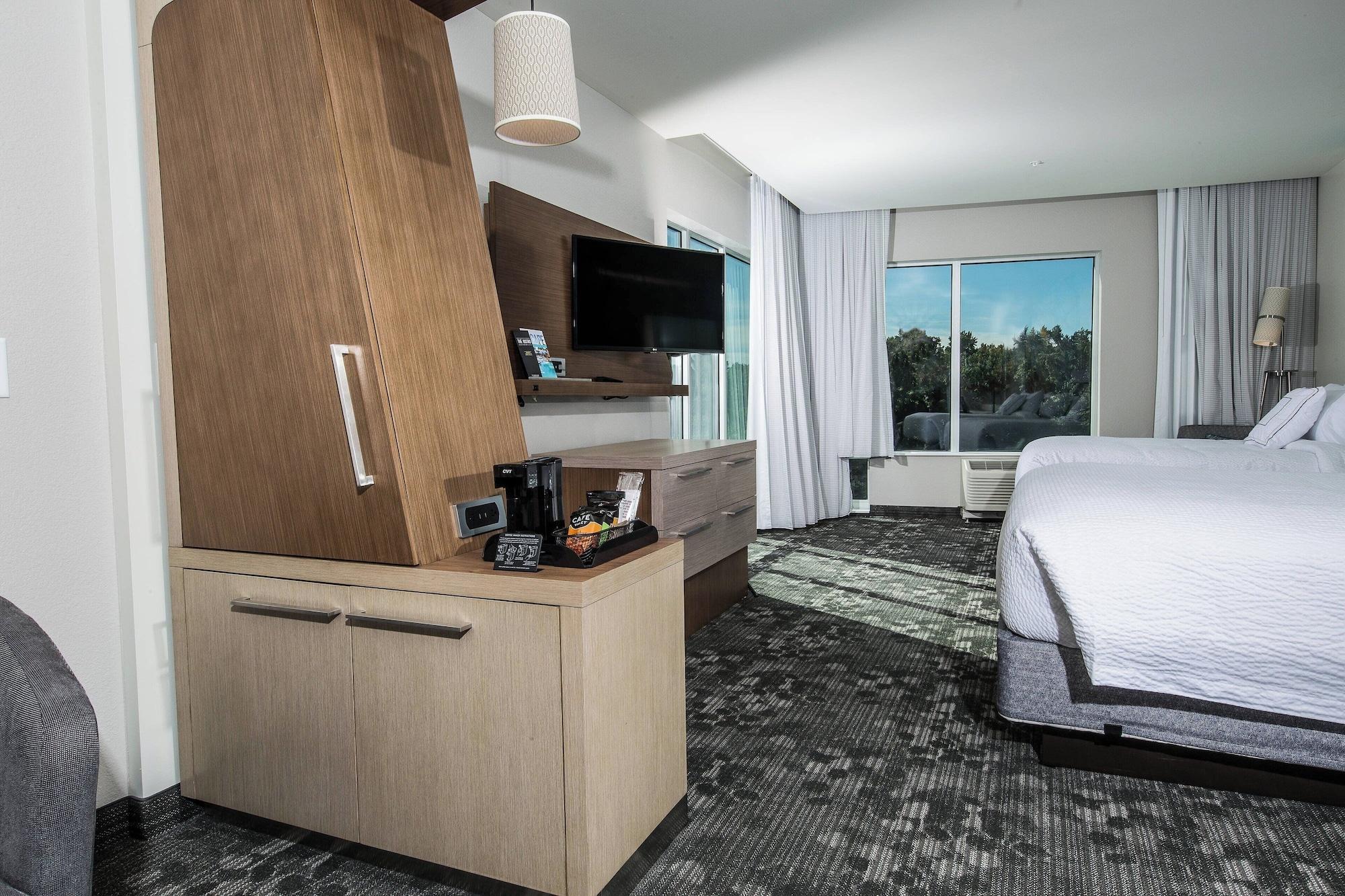 Suite, Multiple Beds