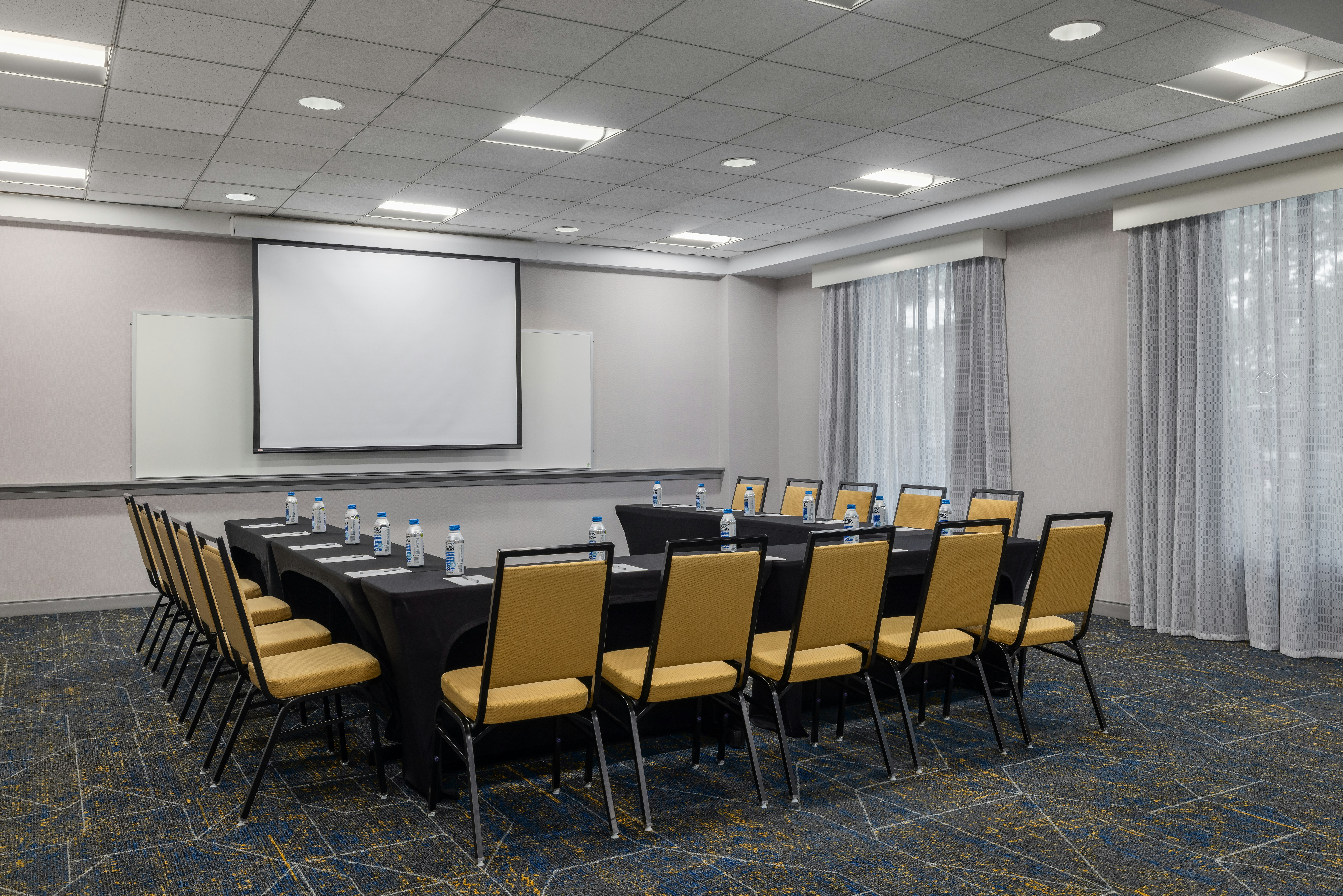 Hampton Inn Washington-Dulles Intl Airport South 28/36