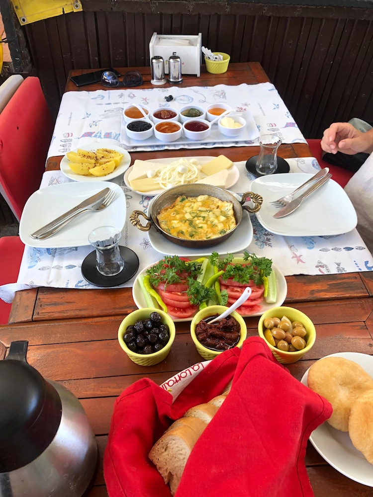 Hotel Katina 32/47