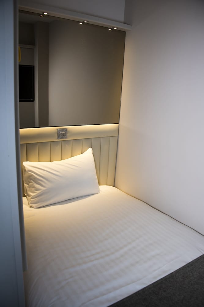 Point A Hotel Waterloo 20/45