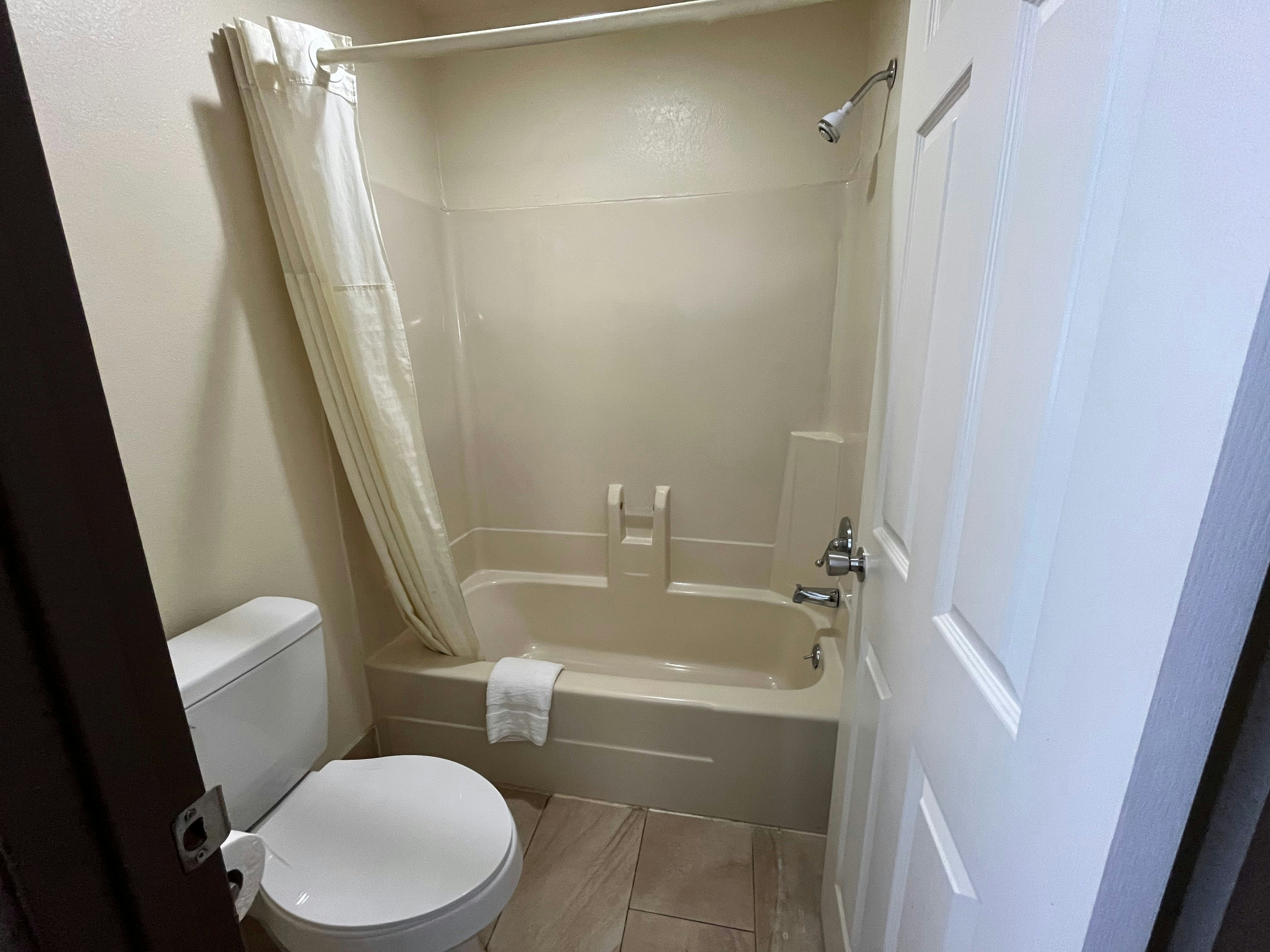 غرفة بسريرين مزدوجين، Budget Inn Nassawadox Hwy 13 4/5