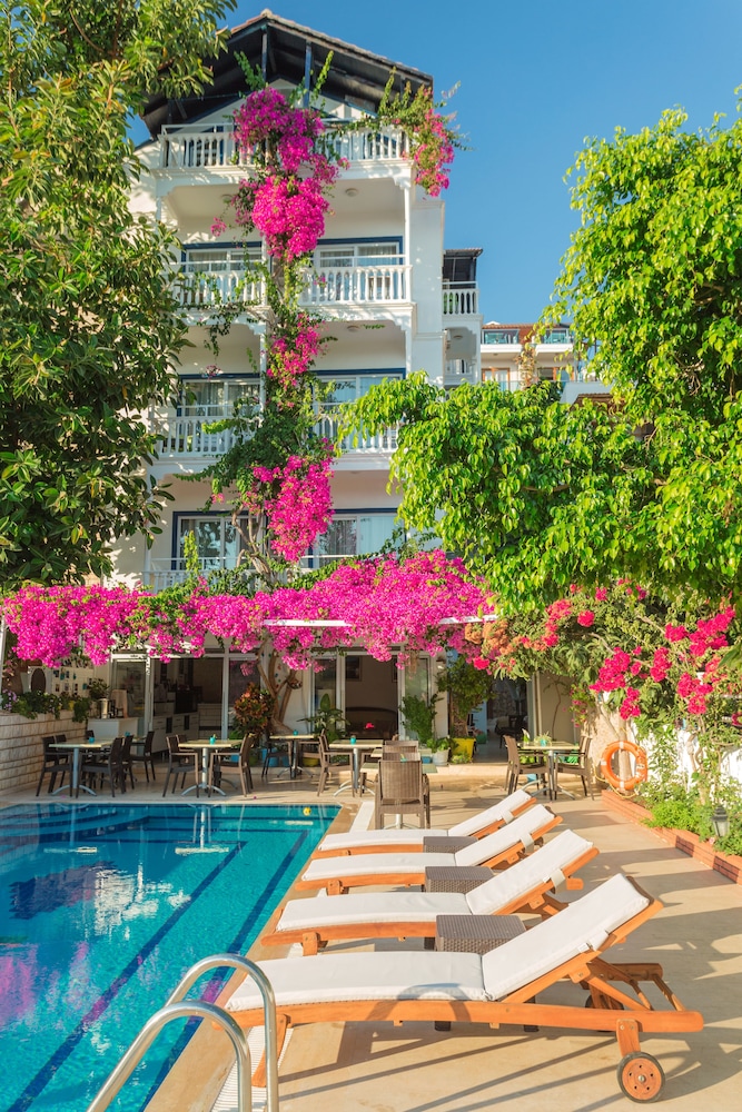 Koza Hotel 23/32