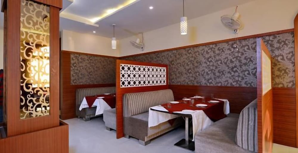 Ambience Gwalior 10/19